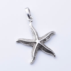 P1175 - 925 silver starfish pendant