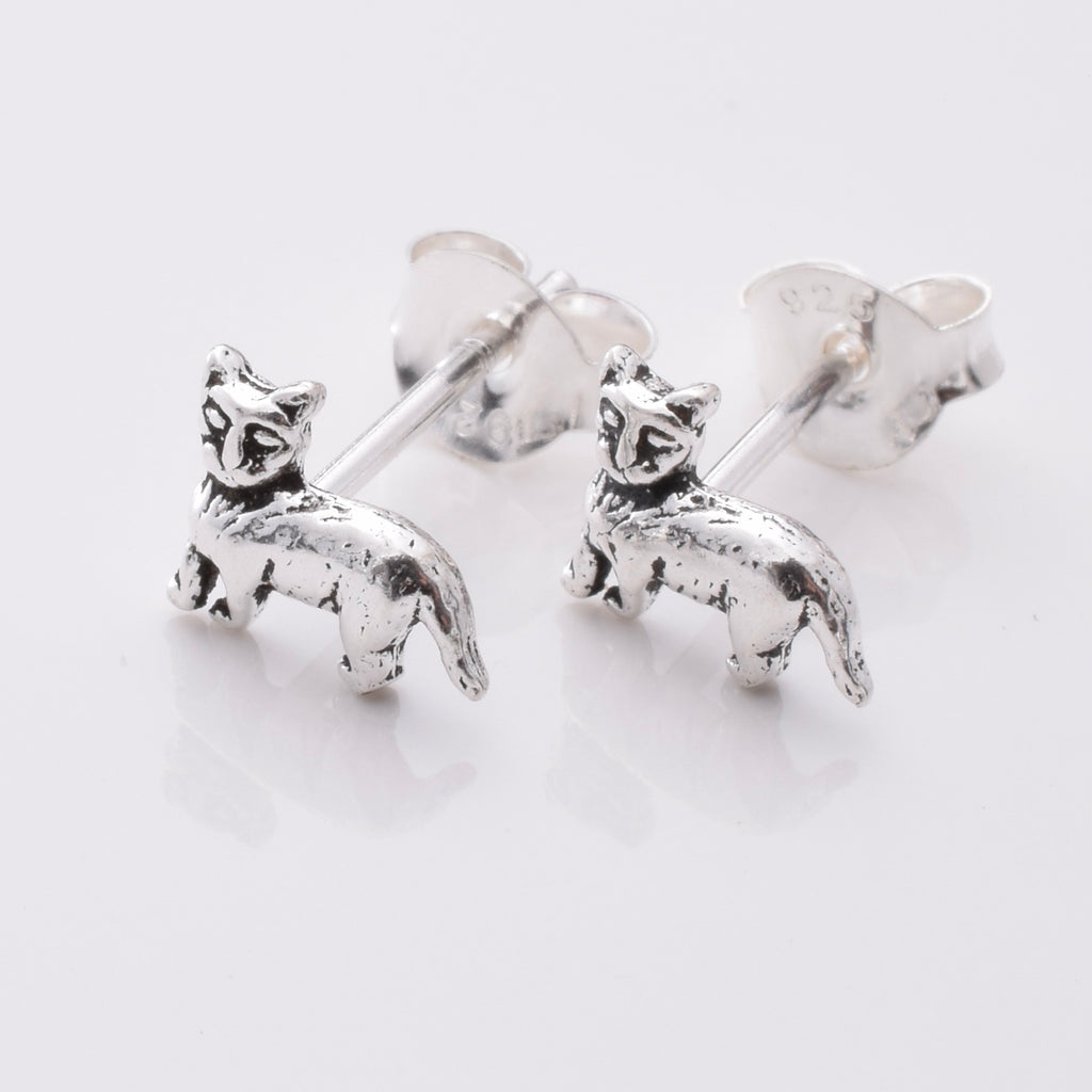 S863 - 925 silver cat stud earrings