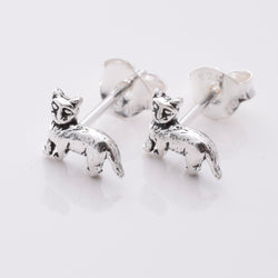 S863 - 925 silver cat stud earrings