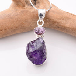 P1238 - 925 silver amethyst rough pendant