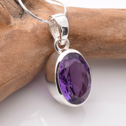 P1243 - 925 silver amethyst oval facet pendant