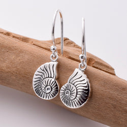 E827 - 925 silver nautilus shell drop silver earrings