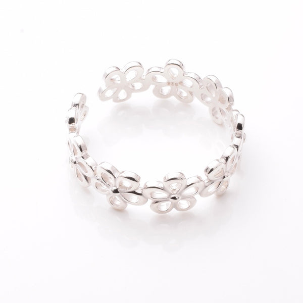 R347 - 925 silver outline daisy ring – Java Designs