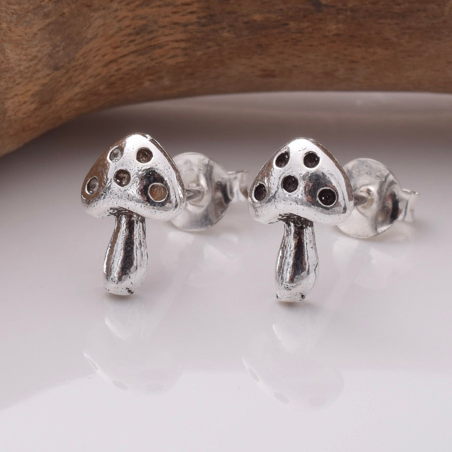 S932 - 925 silver mushroom stud earrings