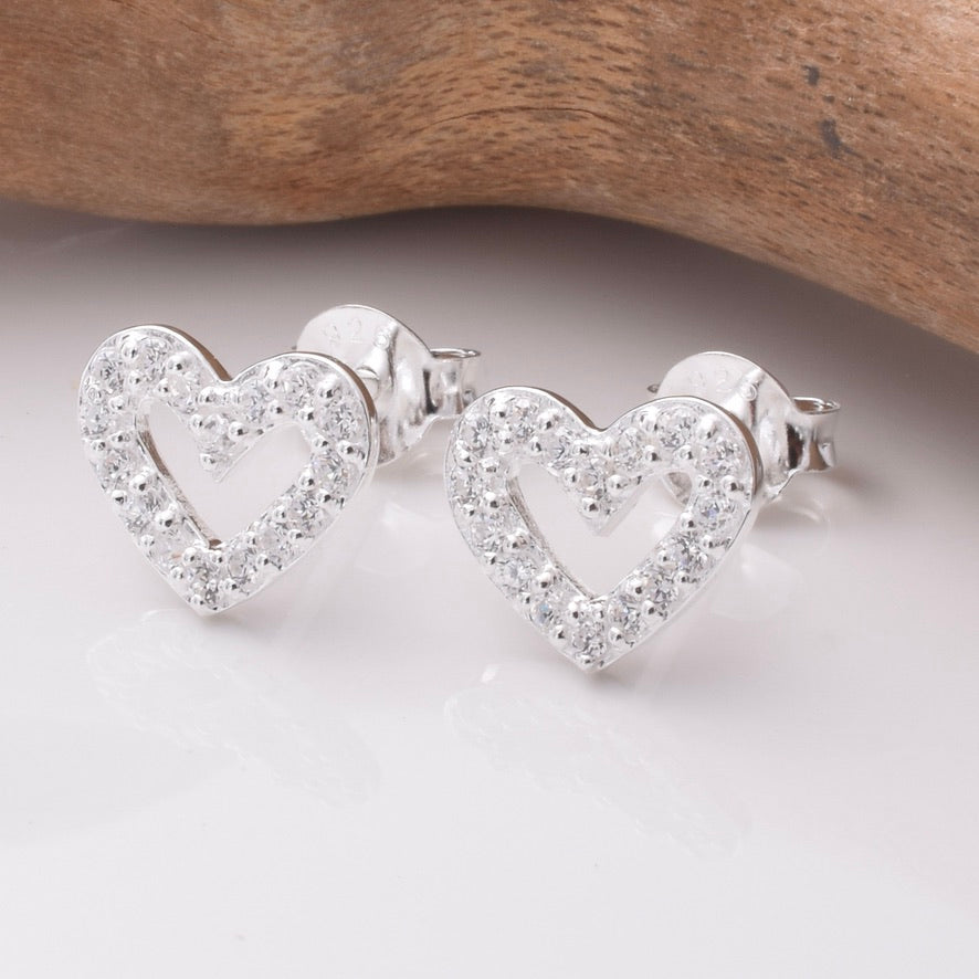 S894 - 925 silver CZ heart stud earrings