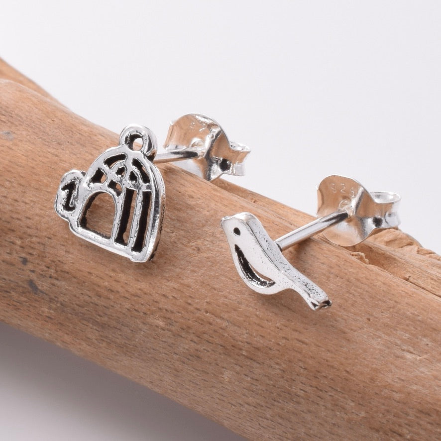 S828 - 925 silver bird and aviary stud earrings