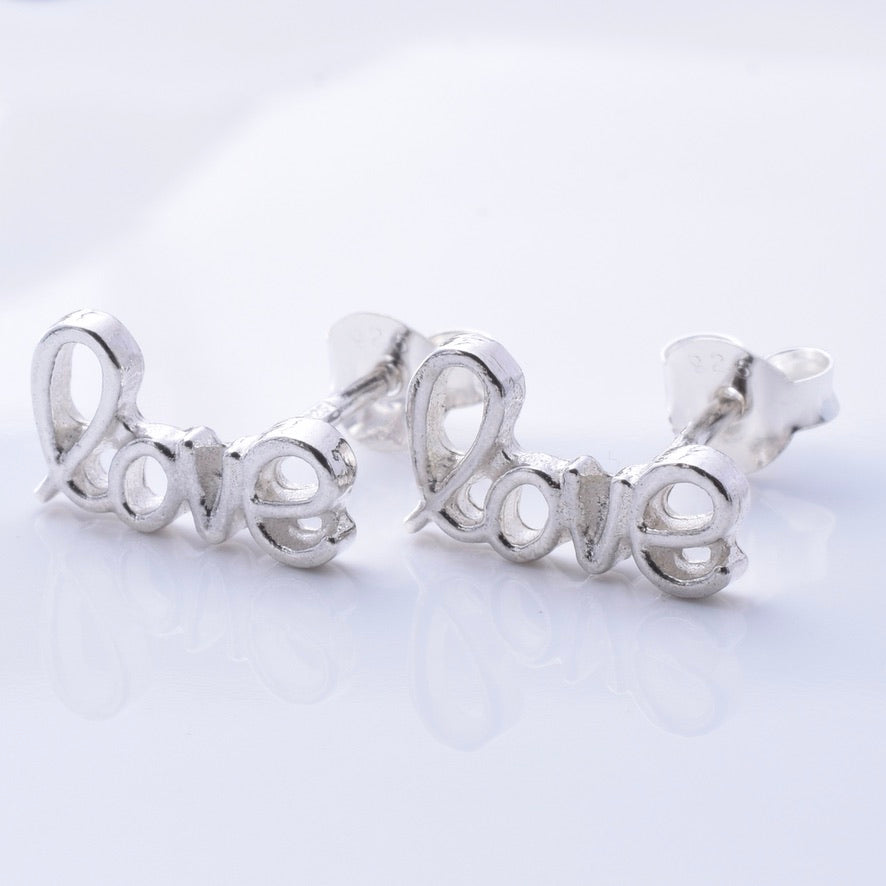 S1008 - 925 silver LOVE stud earrings