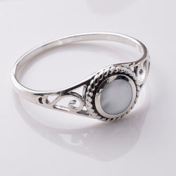 R300 - 925 silver and MOP ring
