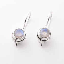 E907 - 925 silver moonstone facet round earrings