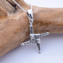 P1173 - 925 silver small Brigids cross pendant