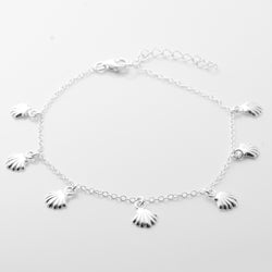 B045 - 925 silver Child size shell charm bracelet