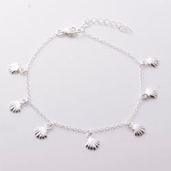 B045 - 925 silver Child size shell charm bracelet