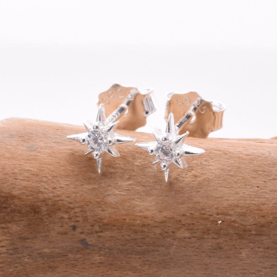 S879 - 925 silver CZ north star stud earrings