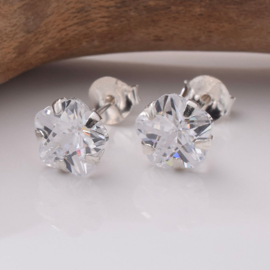 S920 - 925 silver 7mm flower CZ stud earrings