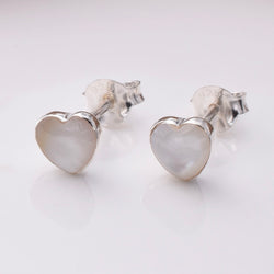 S782 - 925 silver & MOP heart stud earrings