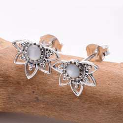 S876 - 925 silver MOP mandala stud earrings