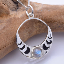 P1224 - 925 silver labradorite crescent pendant