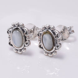 S685 - 925 silver and MOP stud earrings
