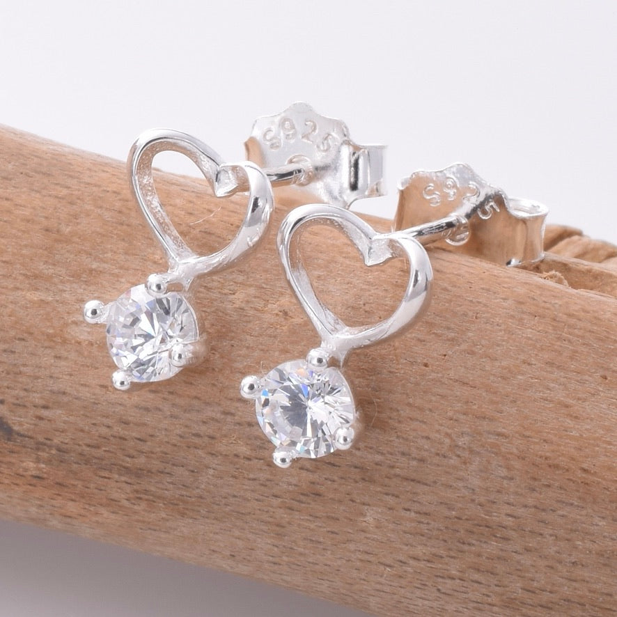 S726 - 925 Silver heart CZ stud earrings
