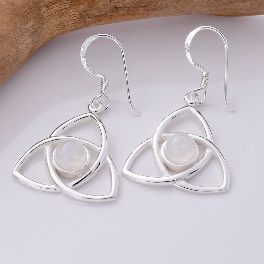E747 - 925 Silver celtic knot moonstone earrings