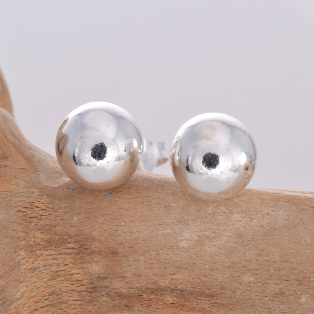 S018 - 4mm Silver Ball Stud Earring