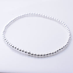 B066 - 925 silver elasticated 2.5mm bead bracelet 17cm