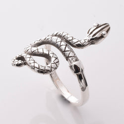 R314 - 925 silver snake ring