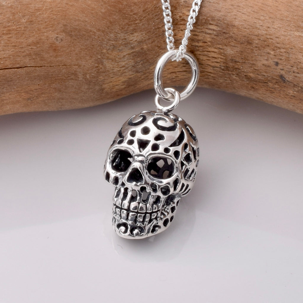 P966 - 925 Silver filigree skull pendant
