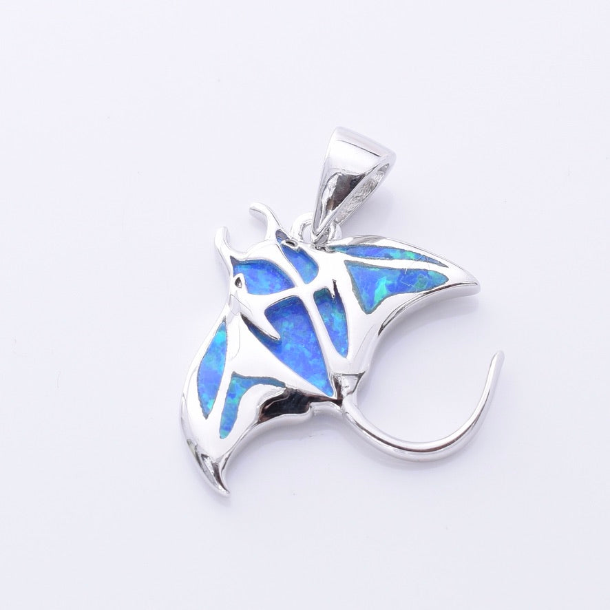 P1316 - 925 silver Imm opal manta ray pendant