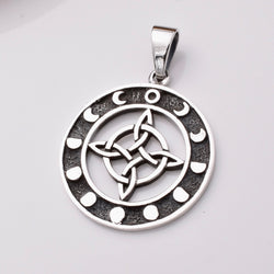 P1050 - 925 silver moonphase knot pendant
