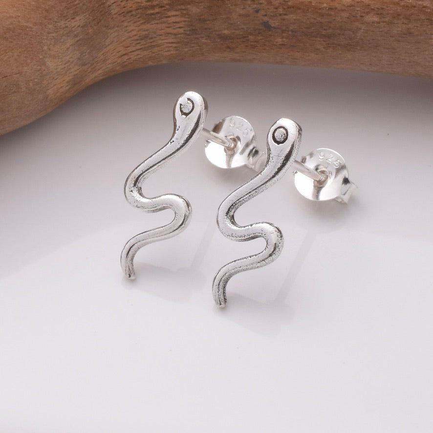 S939 - 925 silver snake stud earrings