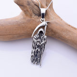P1332 - 925 silver faceless reaper pendant