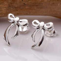 S937 - 925 silver bow stud earrings