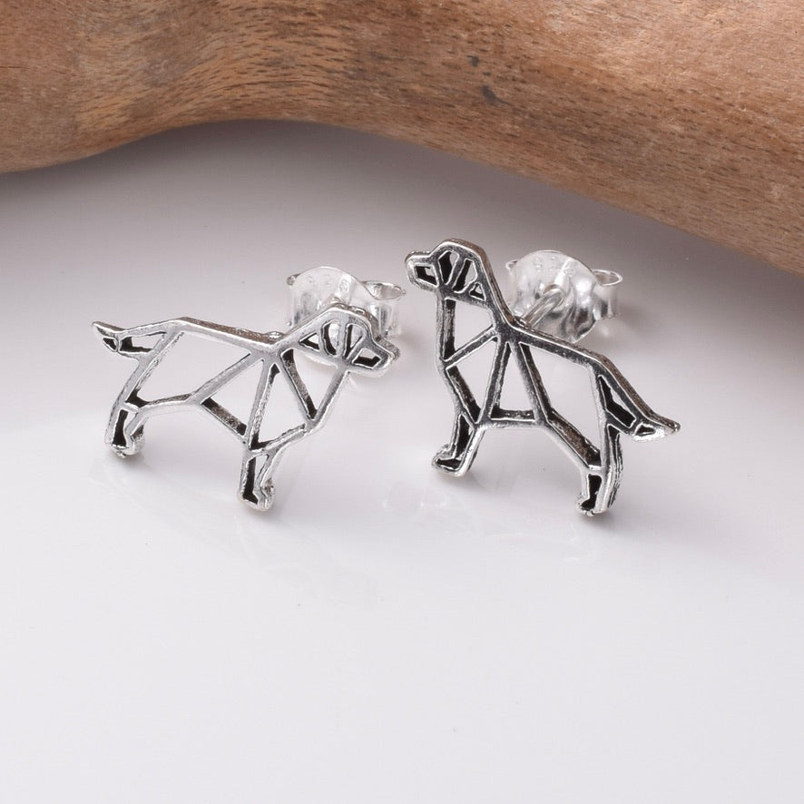 S822 - 925 silver dog stud earrings