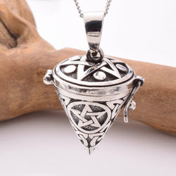 P1143 - 925 silver pentagram locket