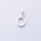 P1335 - O 925 silver initial pendant - O