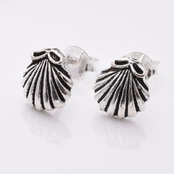 S850 - 925 silver scallop seashell stud earrings