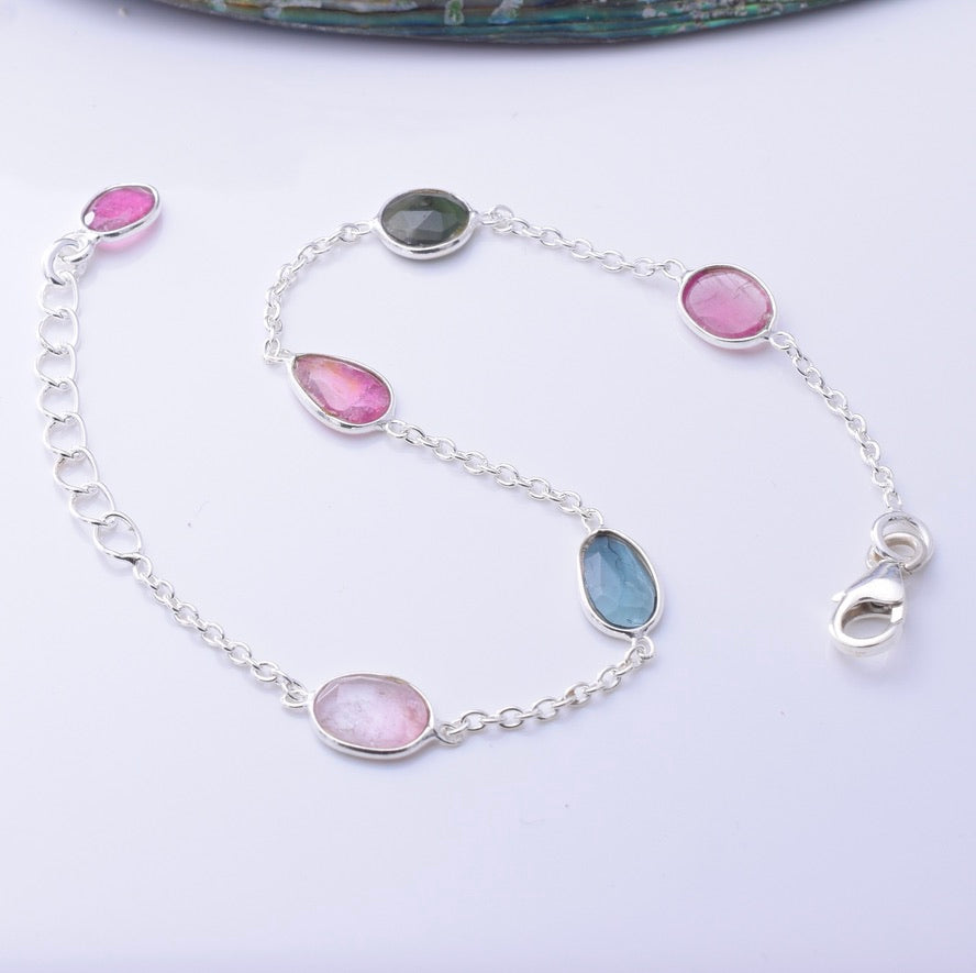 B075 - 925 silver and turmaline link bracelet