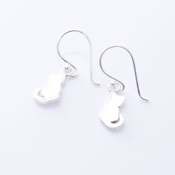 E933 - 925 silver cat silhoutte earrings
