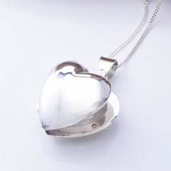 P1218 - 925 silver puff heart 19mm locket
