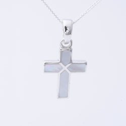 P1302 - 925 silver MOP cross pendant
