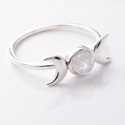 R272 925 silver triple moon moonstone ring