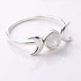 R272 925 silver triple moon moonstone ring