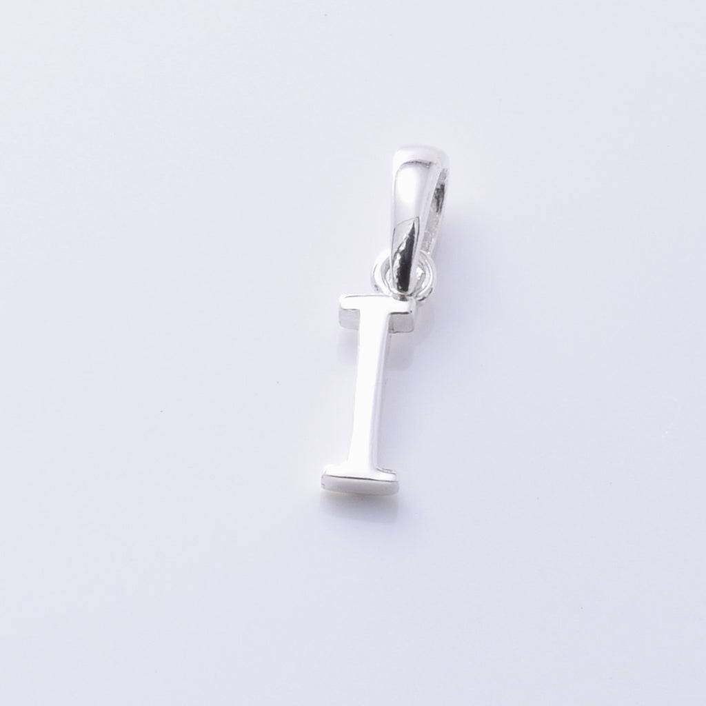 P1335 - I 925 silver initial pendant - I