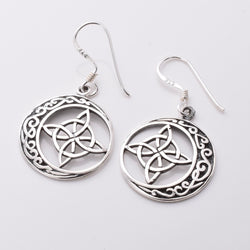 E825 - 925 silver crescent moon knot earrings