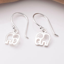 E881 - 925 silver elephant outline earrings