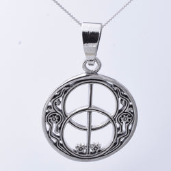 P1296 - 925 silver chalice well pendant