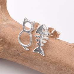 S971 - 925 silver cat and fishbone stud earrings