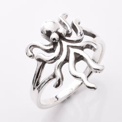 R352 - 925 silver octopus  ring
