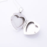 P1305 - 925 silver 18mm x 17mm locket
